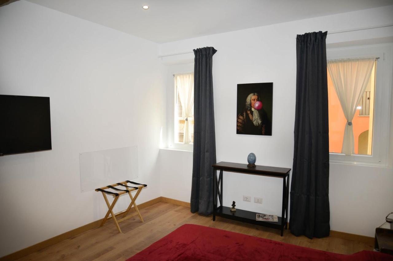 Fidia Palace Claudia'S Apartment Colosseo Roma Ngoại thất bức ảnh