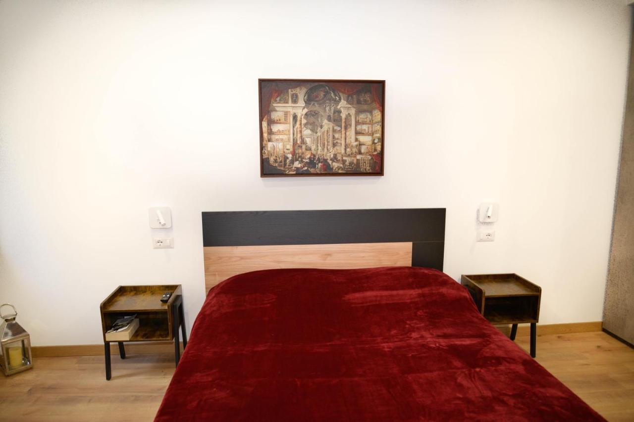 Fidia Palace Claudia'S Apartment Colosseo Roma Ngoại thất bức ảnh